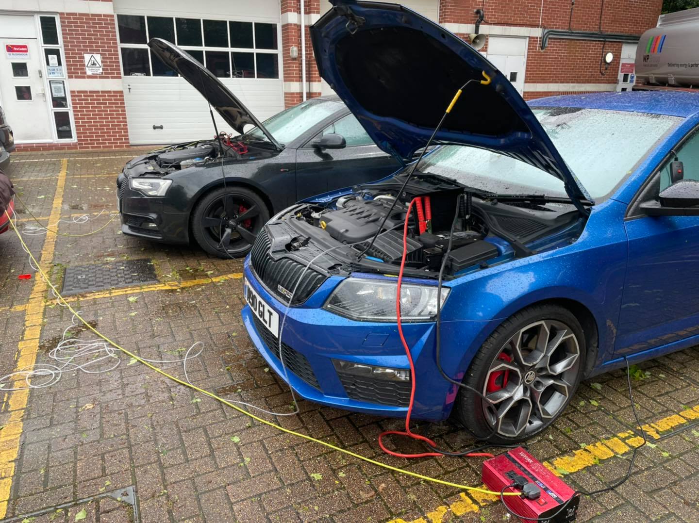 7BB32842-08E9-4B45-A19F-63816FB3A813